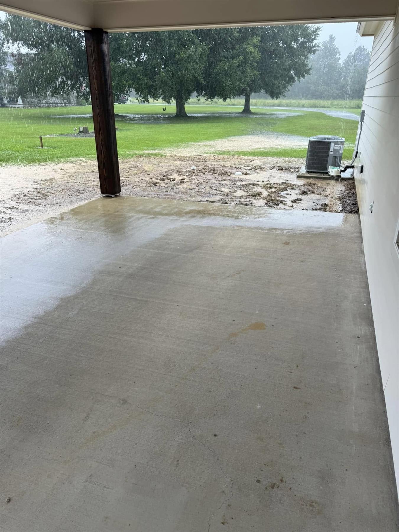 Professional concrete cleaning