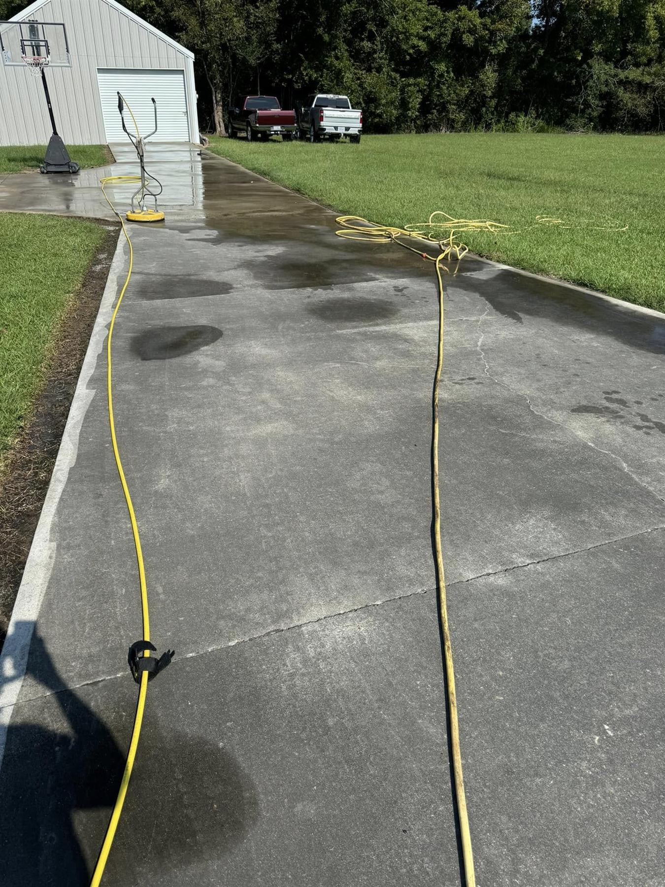 Professional driveway cleaning